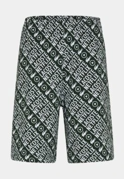 Lacoste X Netflix - Shorts - Green/White -Havaianas Shop 1833be0e1b1a4581a4cb754a167fceb1 scaled