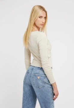 Guess Vorne Gekreuzt - Camiseta De Manga Larga - Creme 6 Guess Vorne Gekreuzt - Camiseta De Manga Larga - Creme -Havaianas Shop 220e32b459dd4143af773d446693e53d