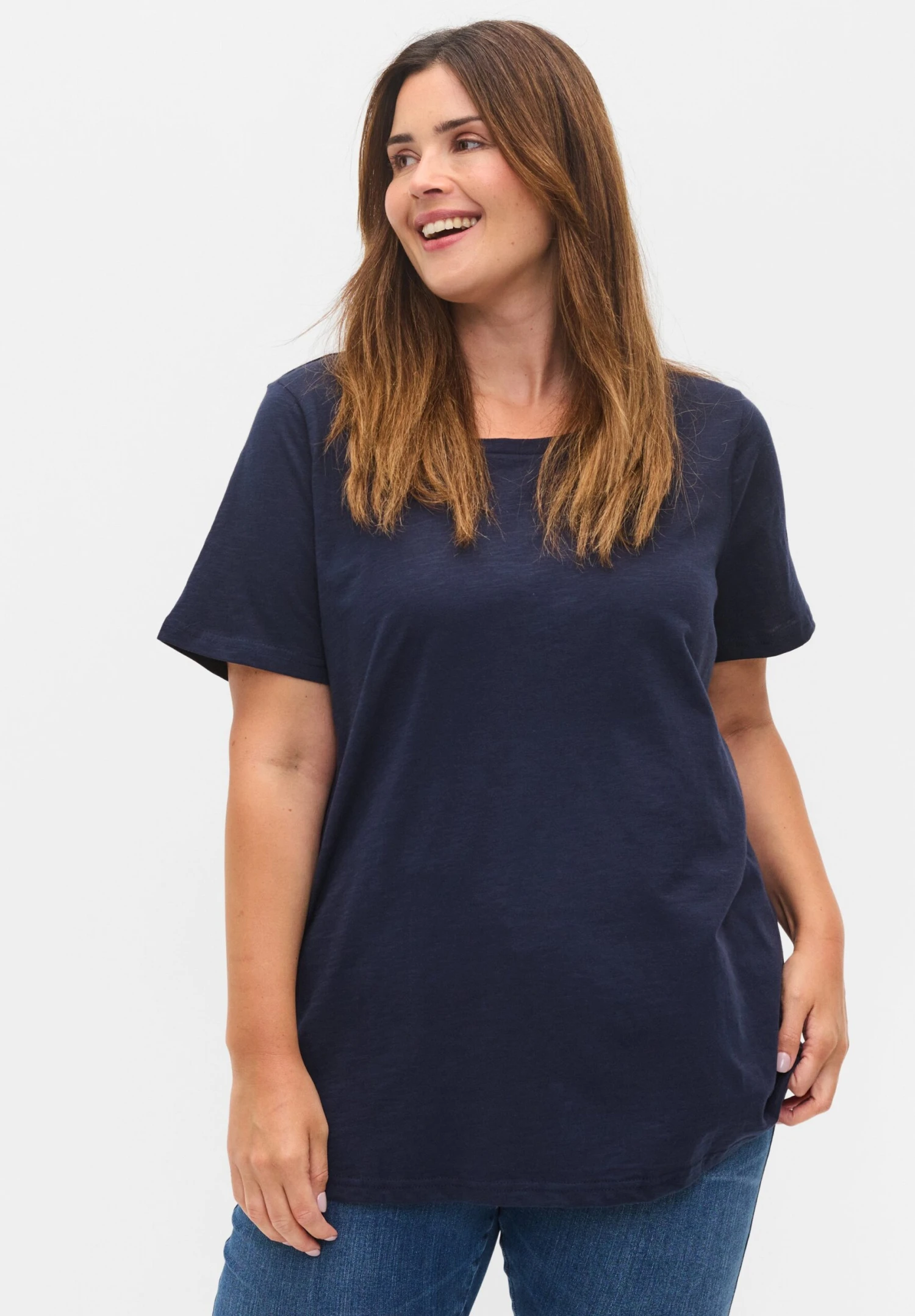 Zizzi 2 Pack - Camiseta Básica - Rosebloom Navy B 4 Zizzi 2 Pack - Camiseta Básica - Rosebloom Navy B - Imagen 4