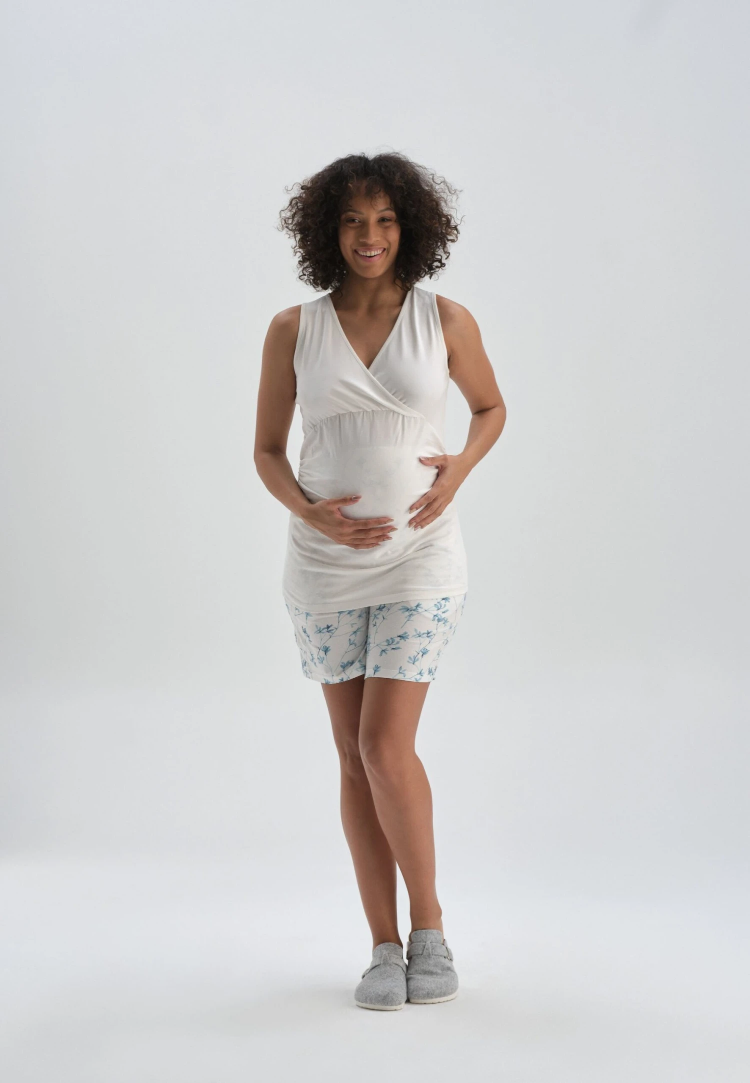 Maternity - Top - White 3 Maternity - Top - White - Imagen 3