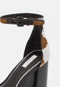 Rag & Bone Matrix- Sandalias Con Plataforma - Black -Havaianas Shop 332df575aee74c54bf5bcf8162c8b5c0 scaled