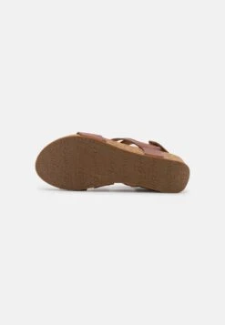 Blowfish Malibu Vegan Leelee - Sandalias Con Plataforma - Scotch -Havaianas Shop 36d54dc8d48f4a06948342d99d5068b1 scaled