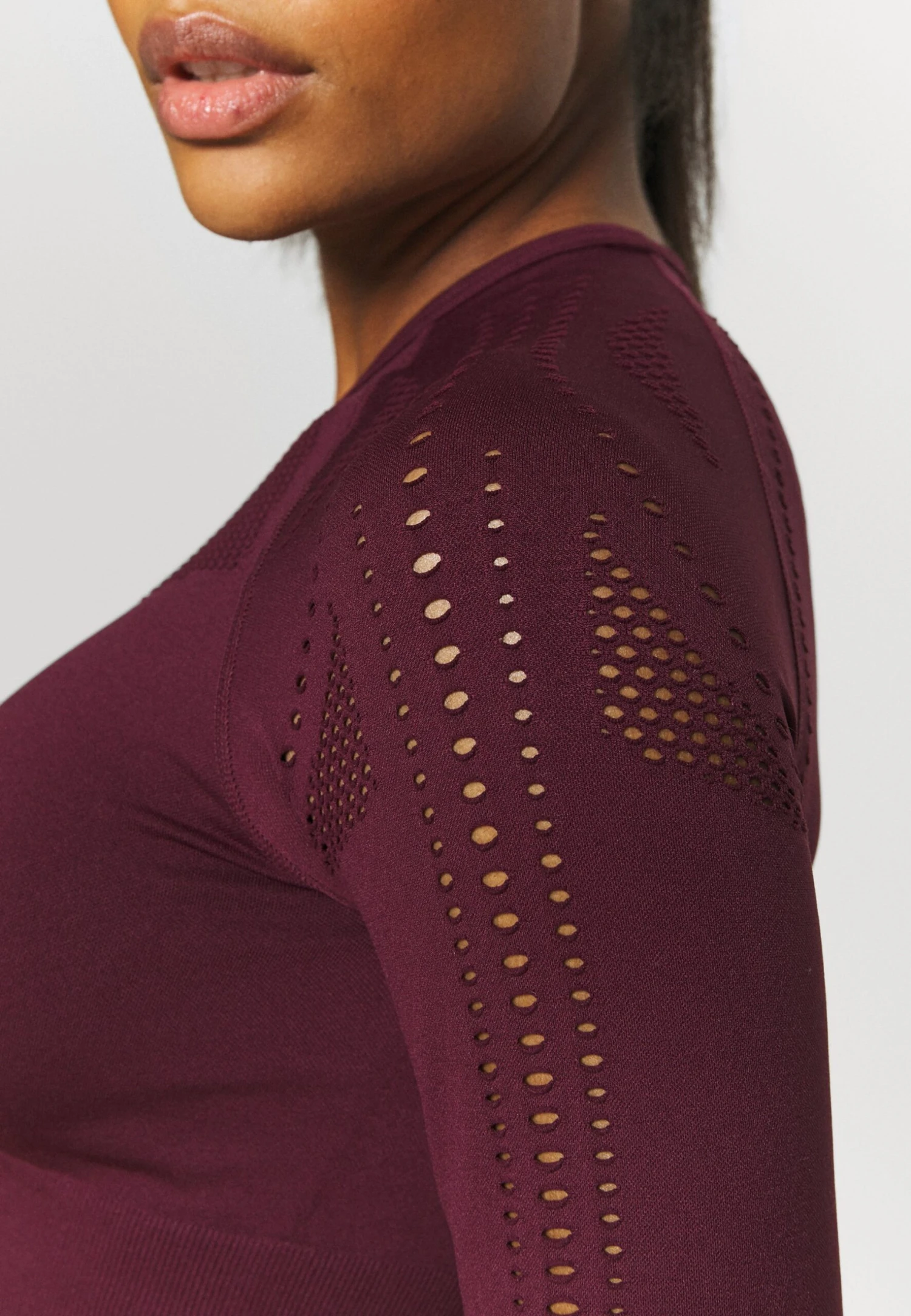 Camiseta De Manga Larga - Bordeaux 8 Camiseta De Manga Larga - Bordeaux - Imagen 8