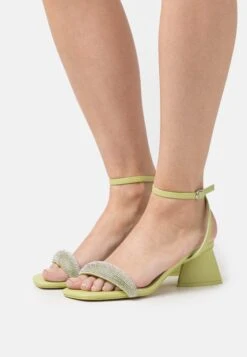 Nuevos lanzamientos 23 Menbur Sandalias - Lime