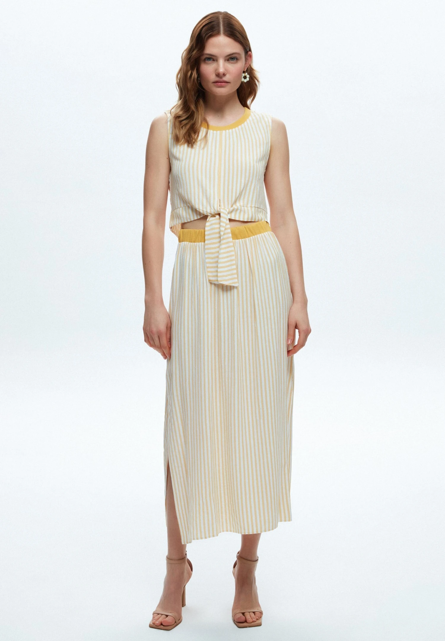 Sleeveless Striped - Blusa - Striped Yellow 2 Sleeveless Striped - Blusa - Striped Yellow - Imagen 2