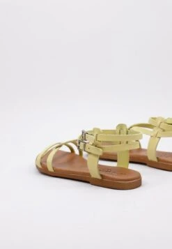 Laos - Sandalias - Yellow -Havaianas Shop 6cadf8a463154547be6a6b8a41ab7da3