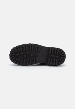 Lauren T-Bar Mary Jane - Mocasines - Black -Havaianas Shop 6f31374a7e4543c59ead1a37b6716f47 scaled