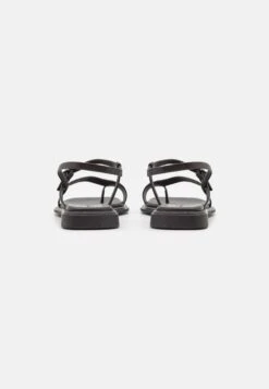 Vagabond Izzy - Sandalias De Dedo - Black 9 Vagabond Izzy - Sandalias De Dedo - Black -Havaianas Shop 7fb9a23b73fd4e70aa61f7f19370d4e2 scaled