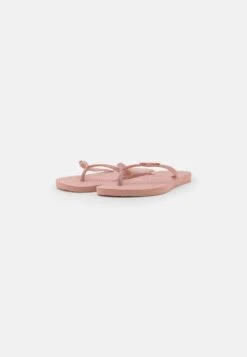Havaianas Slim Fit Logo Metallic - Chanclas De Dedo - Crocus Rose/Apricot Red 8 Havaianas Slim Fit Logo Metallic - Chanclas De Dedo - Crocus Rose/Apricot Red -Havaianas Shop 808c2123c1494d418661843f21ecf057 scaled