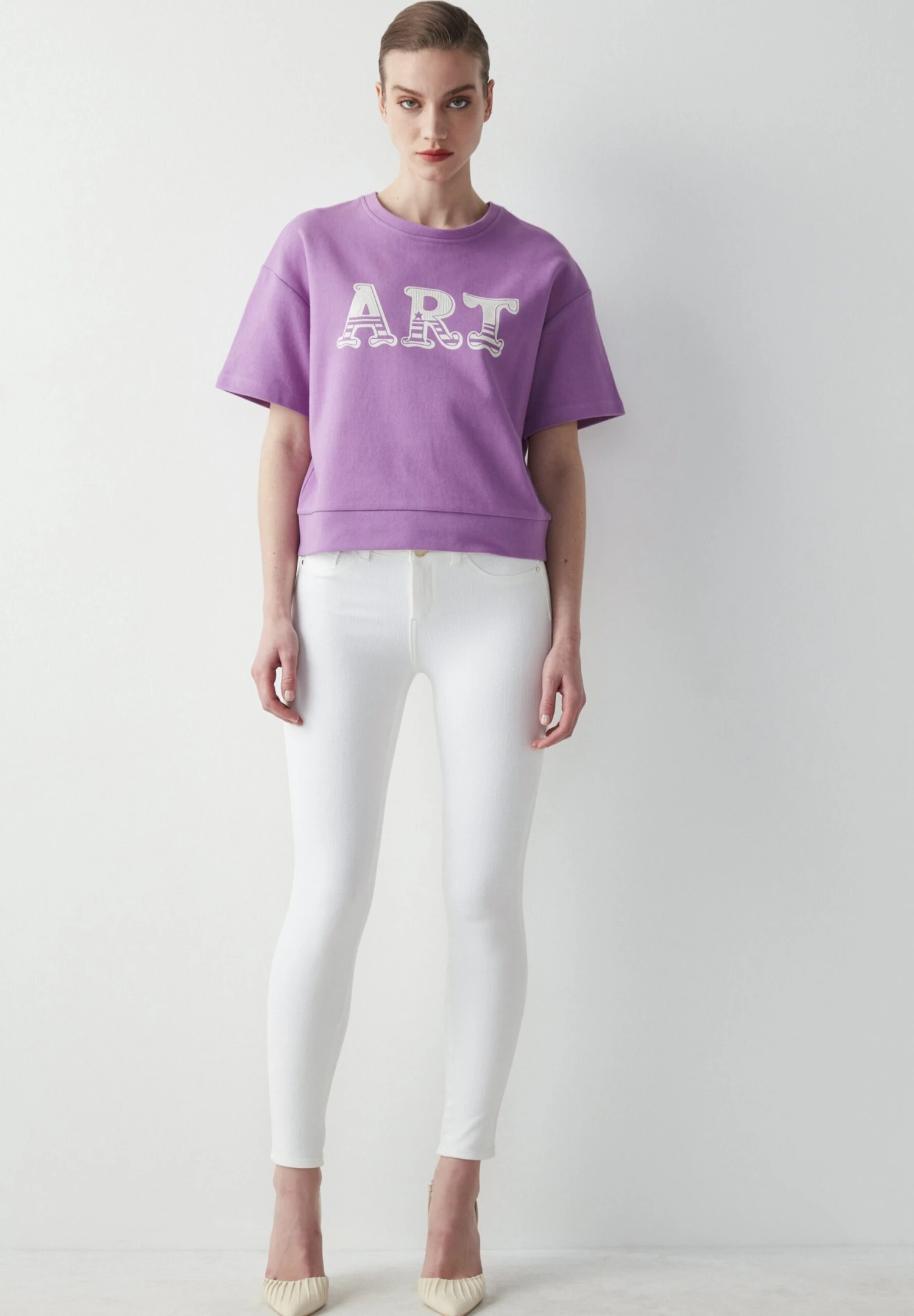 Ipekyol Relaxed Fit Comfortable Cut Slogan Printed - Camiseta Estampada - Purple 2 Ipekyol Relaxed Fit Comfortable Cut Slogan Printed - Camiseta Estampada - Purple - Imagen 2