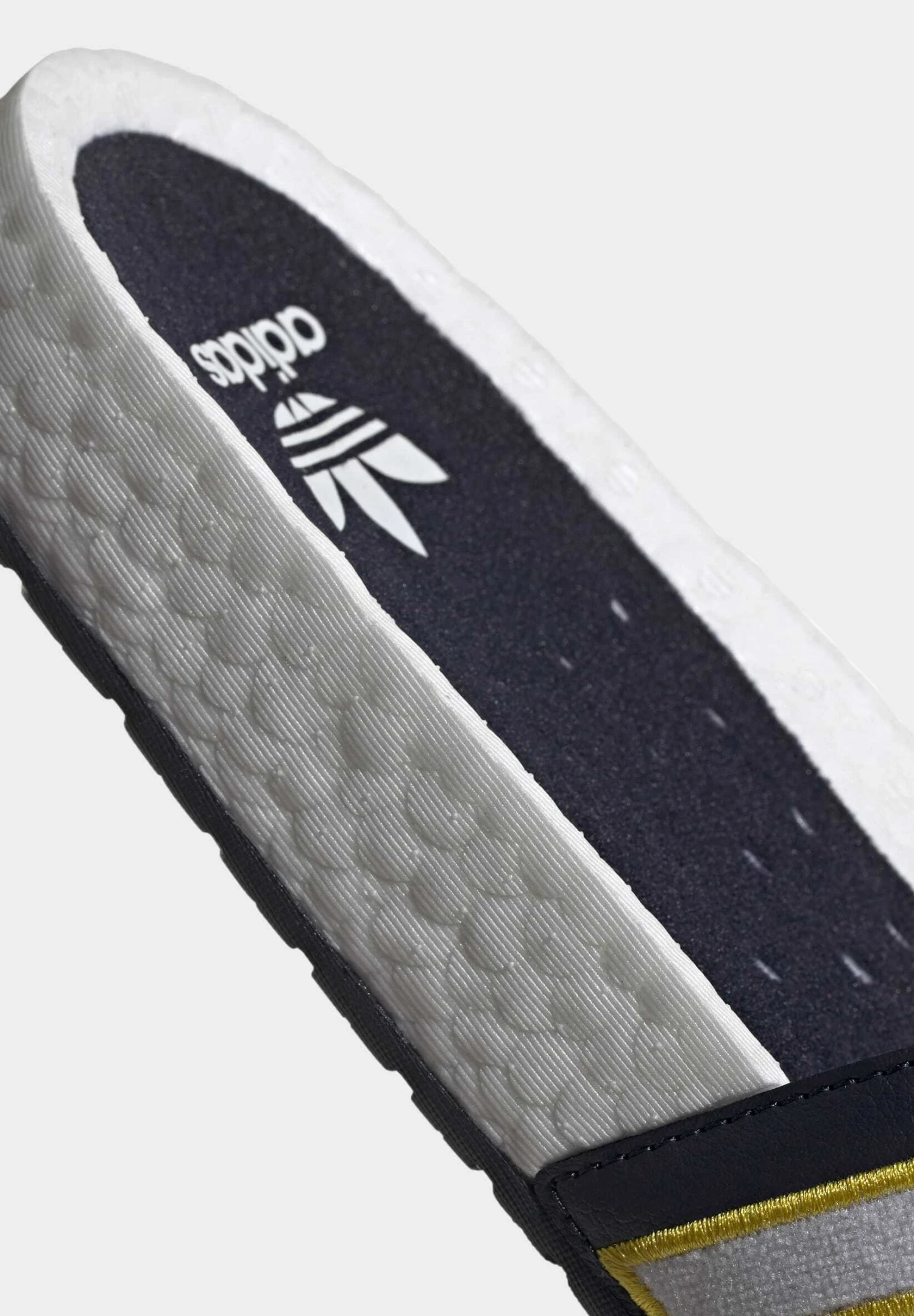 Adidas Originals Adilette Boost - Chanclas De Baño - Cloud White Legend Ink Yellow 6 Adidas Originals Adilette Boost - Chanclas De Baño - Cloud White Legend Ink Yellow - Imagen 6