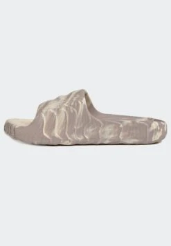 Adidas Originals Adilette 22 Unisex - Chanclas De Baño - Sand Strata/Taupe/Core Black -Havaianas Shop b7ffad15846240eeb0040135eafaa02d