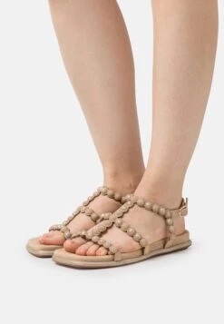 Alma En Pena Sandalias - Sand