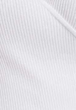 Tussah Aria- Top - White 11 Tussah Aria- Top - White -Havaianas Shop bb298ab250ff42e09e1a1a7380140b53