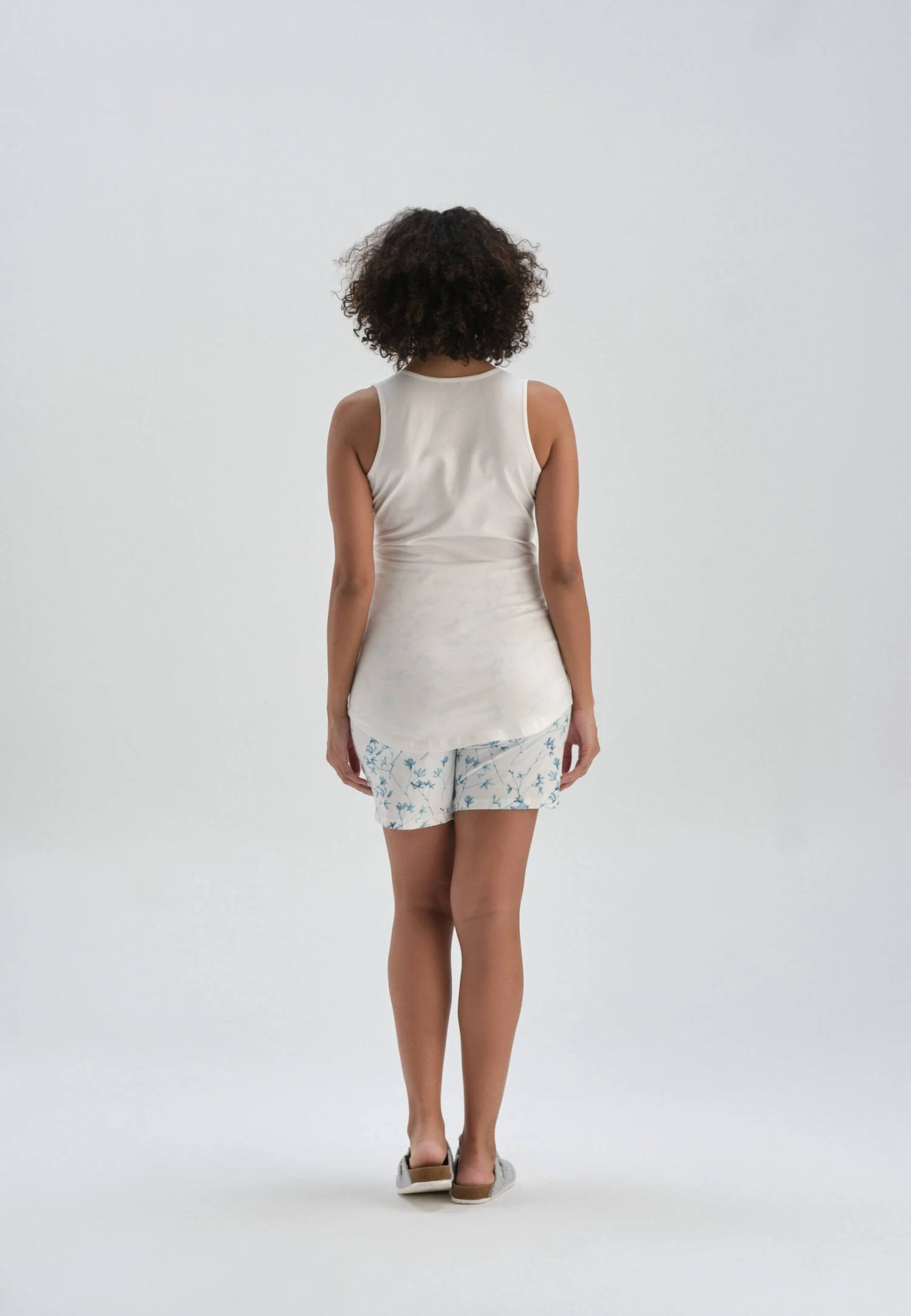 Maternity - Top - White 2 Maternity - Top - White - Imagen 2