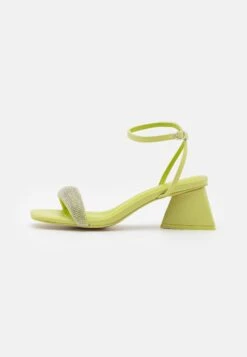 Nuevos lanzamientos -Havaianas Shop deb0bb2685a14ef69f9b00df677c2441 scaled