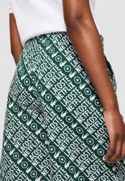 Lacoste X Netflix - Shorts - Green/White -Havaianas Shop e0e9a910c1ca45ad876b8c99e4d0771a scaled