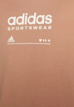 Adidas Sportswear Lounge Tee - Camiseta Estampada - Clay Strata -Havaianas Shop e2e6becaa78b43aa812e0004c2ae4162 scaled