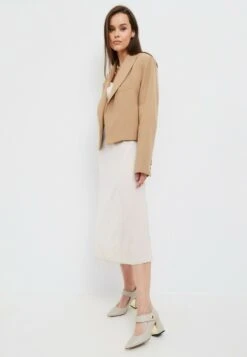 Zapatos Altos - Beige -Havaianas Shop e45ef65a63e74647a69ec593a831778d scaled