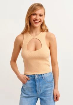Top - Peach