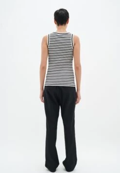 InWear Dagna Striped Tank - Top - Whisper White Midnight Magic -Havaianas Shop f3e1688a236f474dbabda38e83fae4e1 scaled
