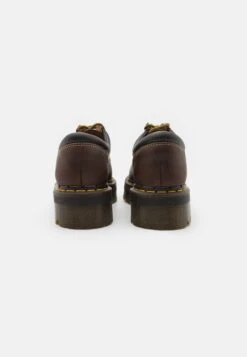 Dr. Martens 8053 Quad I Arc Unisex - Zapatos De Vestir - Dark Brown -Havaianas Shop fc09aaa4082a4e86b5c0bb41b9f8c99a scaled